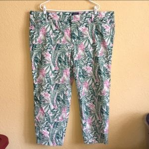 Old Navy Straight Pixie Pants